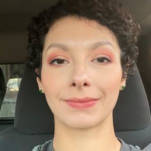 Meet your Posher, Maria e